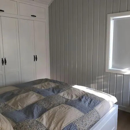 Ved Iddefjorden *